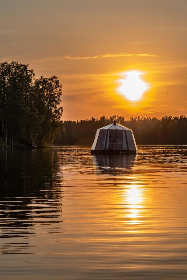 Arctic Guesthouse & Igloos Ranua Bagian luar foto