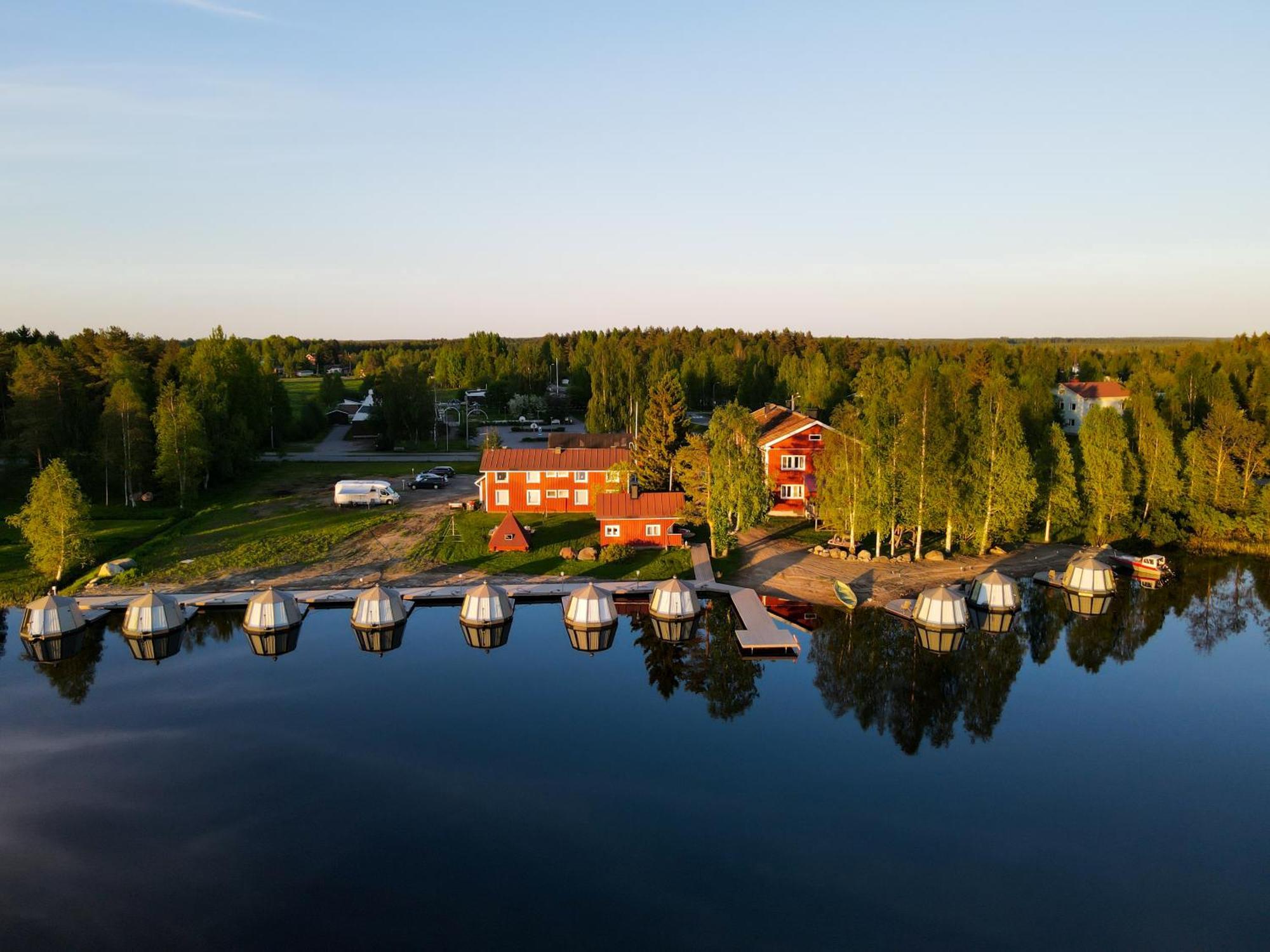 Arctic Guesthouse & Igloos Ranua Bagian luar foto