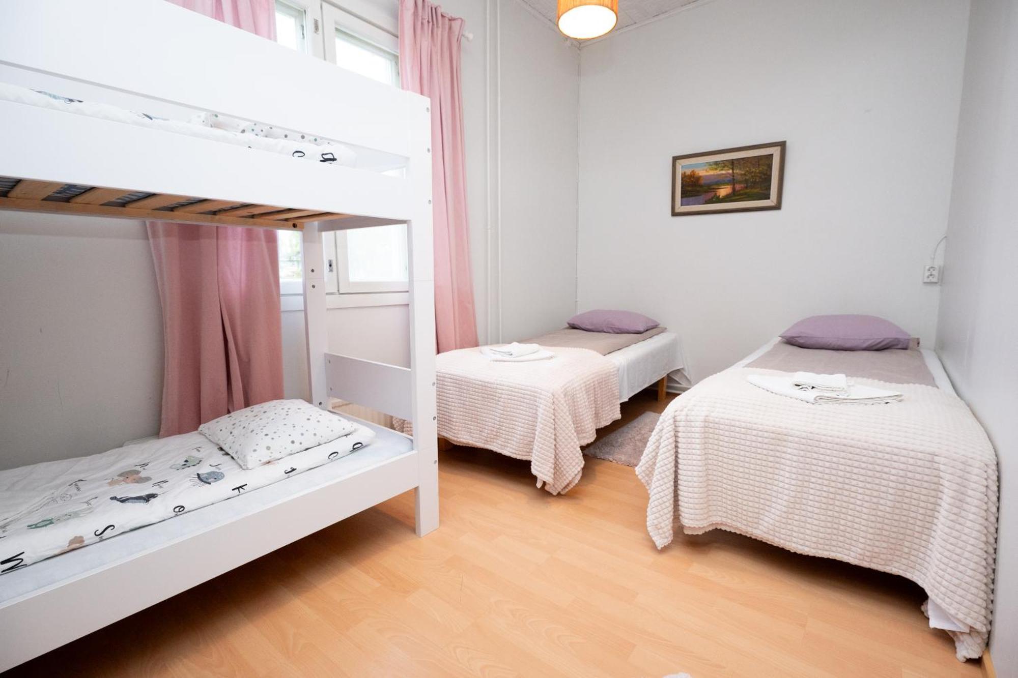 Arctic Guesthouse & Igloos Ranua Bagian luar foto